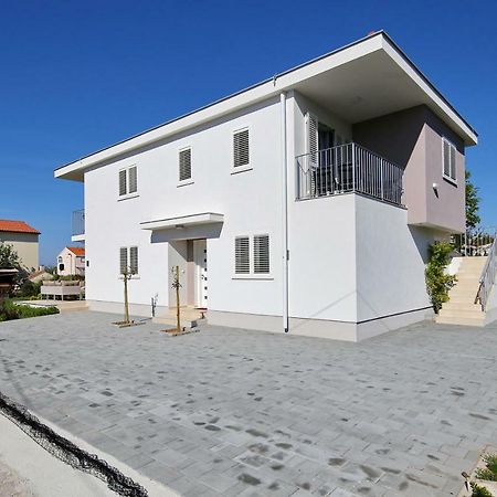 Valadar Apartments Привлака Екстер'єр фото