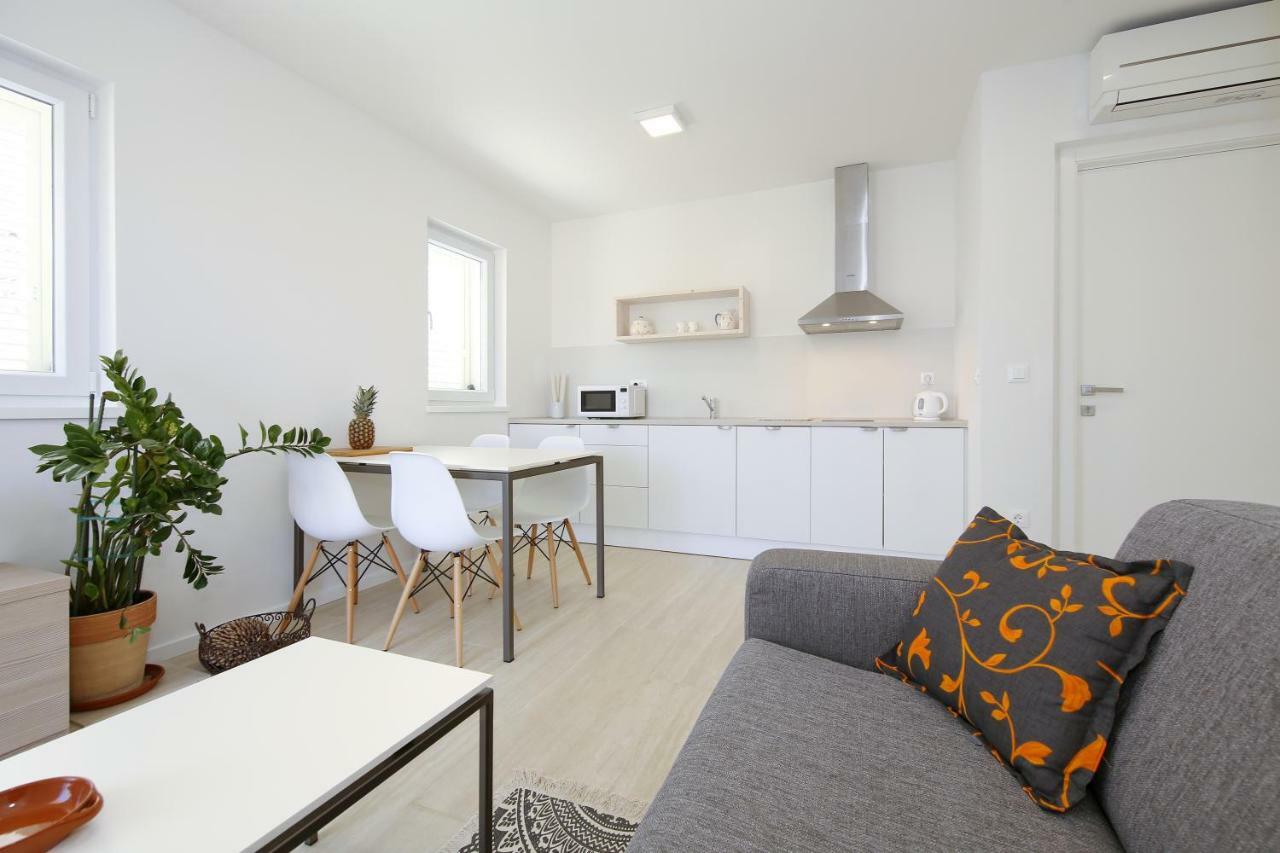 Valadar Apartments Привлака Екстер'єр фото