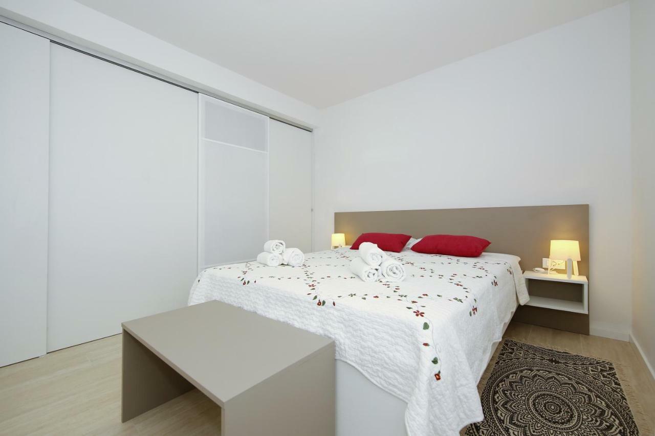 Valadar Apartments Привлака Екстер'єр фото