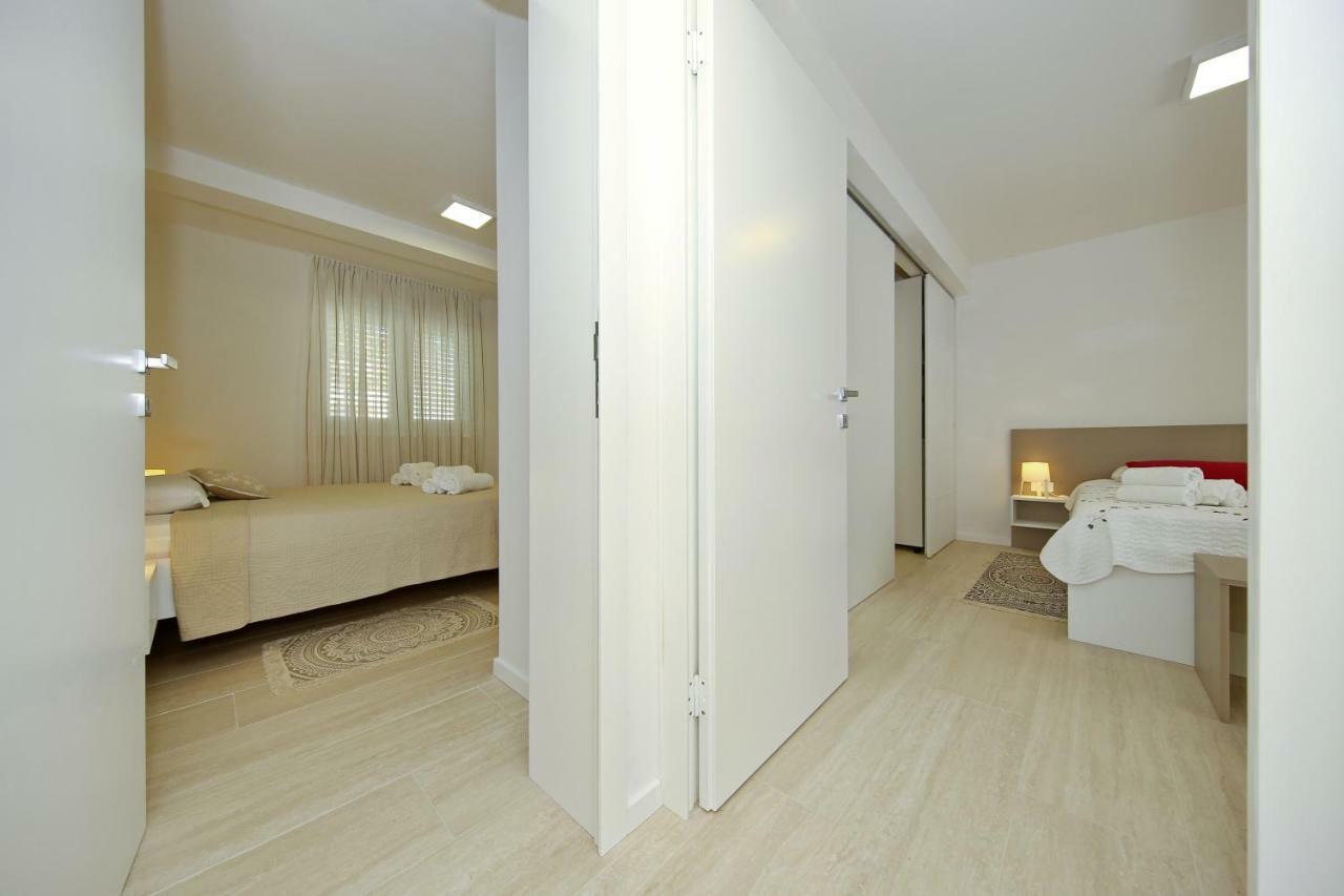 Valadar Apartments Привлака Екстер'єр фото